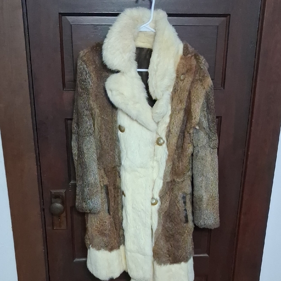 Source Unknown Brown and Cream Teddy Jacket - Picture 1 of 14